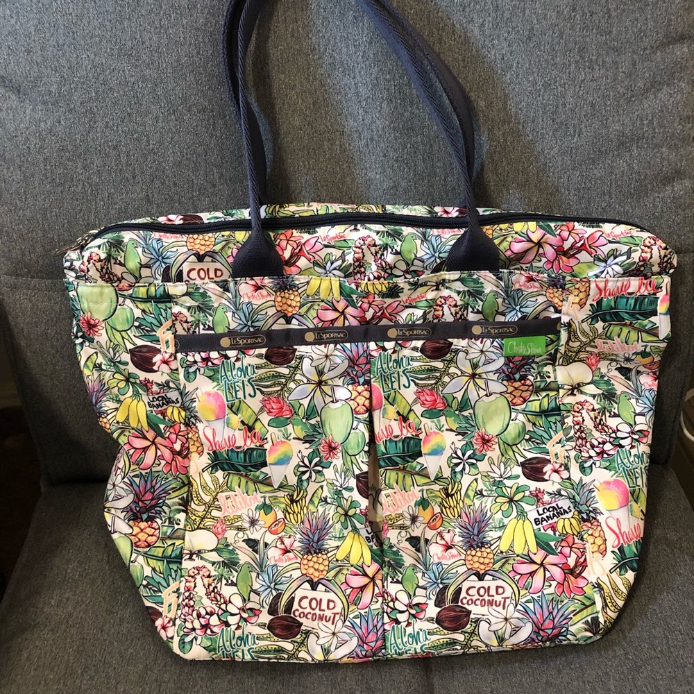 LeSportsac Hawaii Aloha Market Everygirl Tote